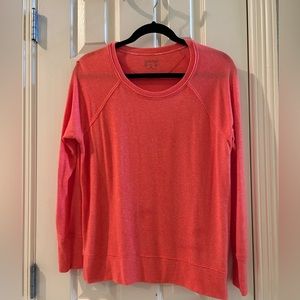 CALVIN KLEIN performance top. Heathered coral size M